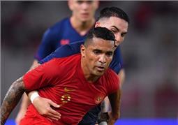 Thái Lan và UAE đều giành chiến thắng trên sân khách